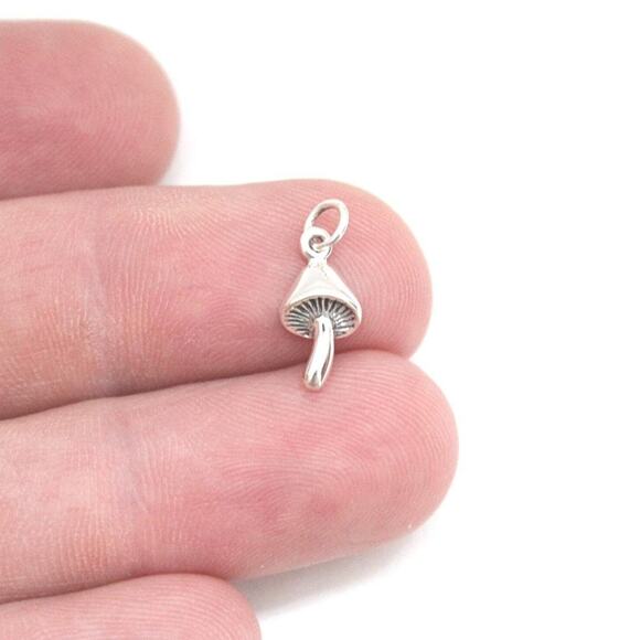 Sterling Silver Mushroom Charm, Mushroom Charm, Woodland Mushroom Charm - Picture 1 of 4